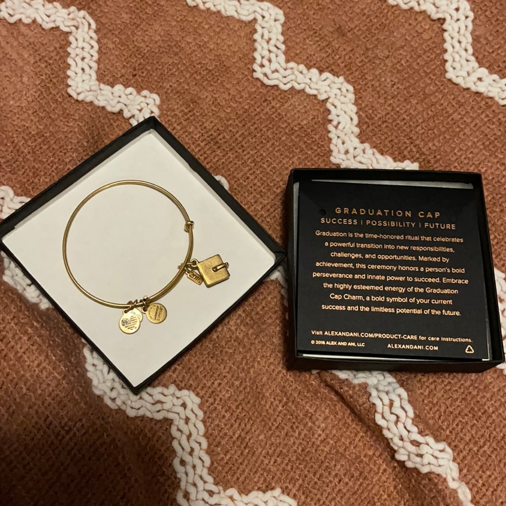 ALEX AND ANI Grad cap bracelet